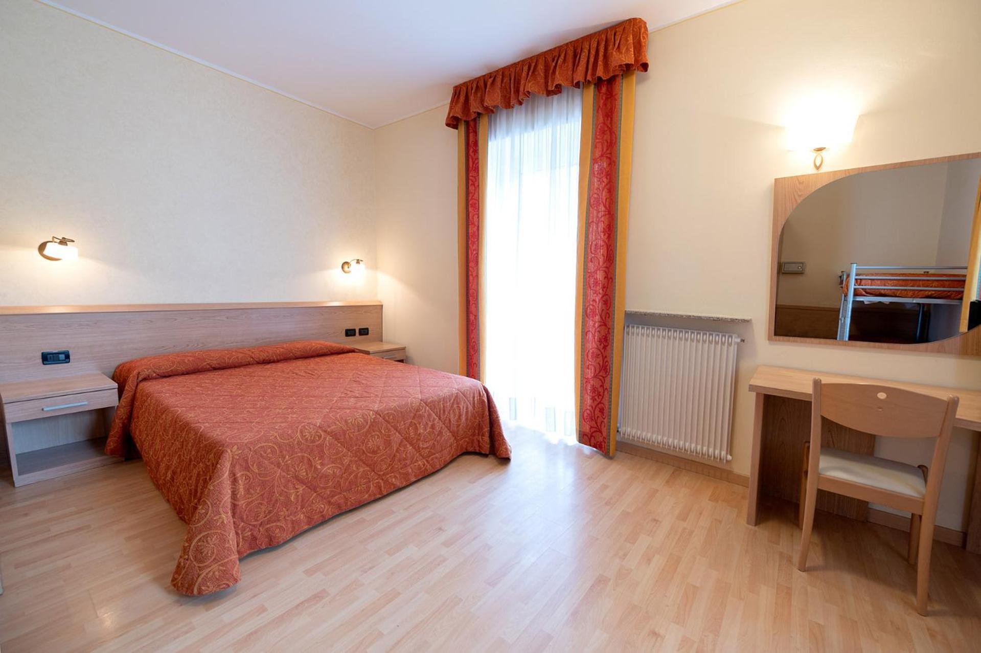 Hotel Posta Комано-Терме Экстерьер фото